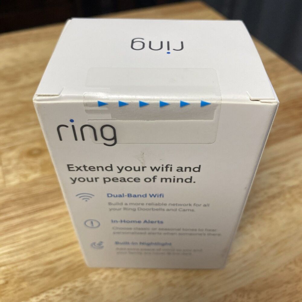 Ring Chime Pro Wifi Extender,Nightlight & Chime for Ring Devices White Brand New - Picture 8 of 8